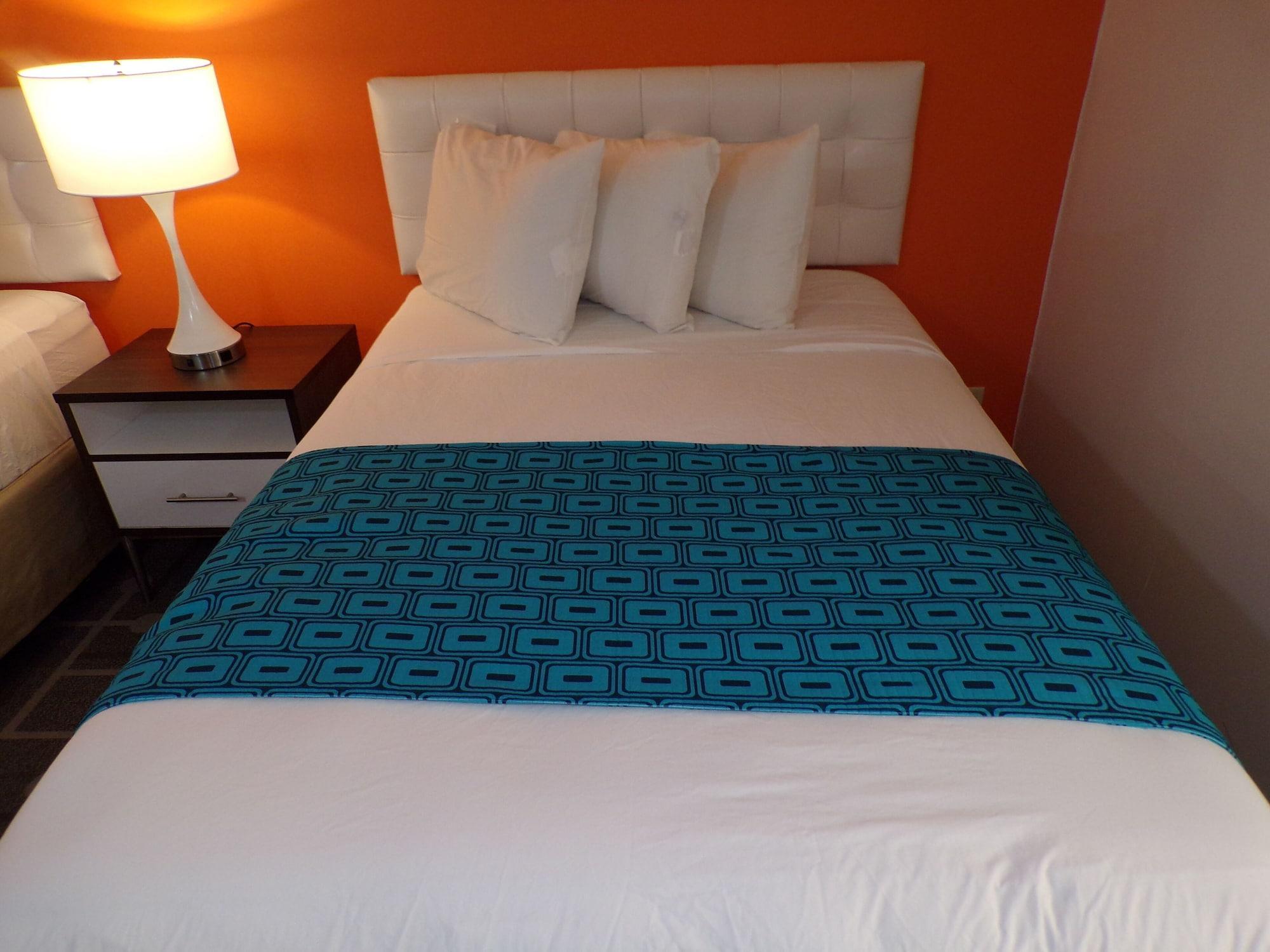Dover Inn And Suites Экстерьер фото